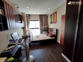 2 Bedroom Condo at The Axis for Rent