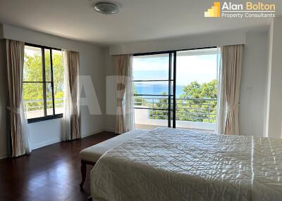 Front Facing Ocean View 3 Bed 4 Bath Condo in Pratumnak