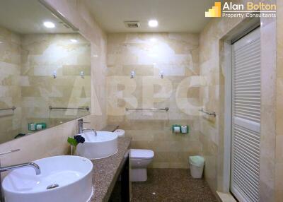 5 Bed 6 Bath in Pratumnak ABPC0016