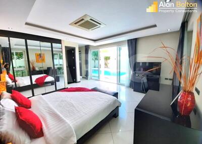 Modern Luxury 5 Bed 6 Bath Pool Villa in Jomtien