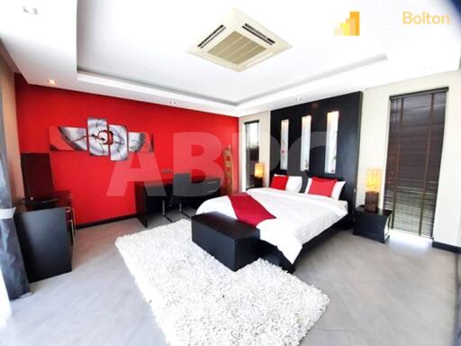 5 Bed 6 Bath in Jomtien HS5596