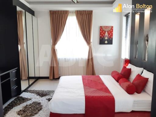 4 Bed 5 Bath in East Pattaya HS5599