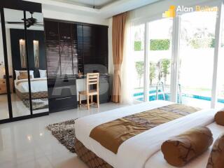 4 Bed 5 Bath in East Pattaya HS5599