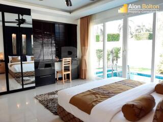 4 Bed 5 Bath in East Pattaya HS5599