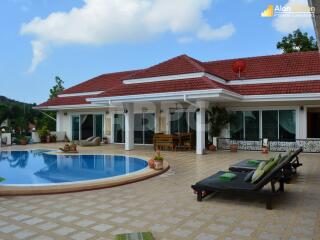 5 Bed 6 Bath Pool Villa in East Pattaya HS5561