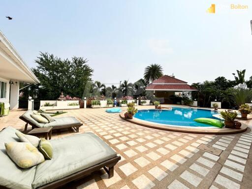 5 Bed 6 Bath Pool Villa in East Pattaya HS5561