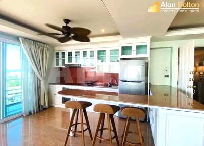 Very Large 1 bedroom Condo in Chateau Dale Jomtien