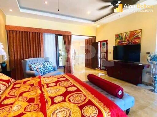 Very Large 1 bedroom Condo in Chateau Dale Jomtien