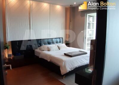 Ocean View 1 Bed 2 Bath Condo in Na Jomtien