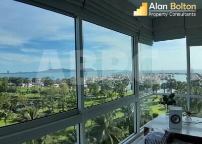 Ocean View 1 Bed 2 Bath Condo in Na Jomtien