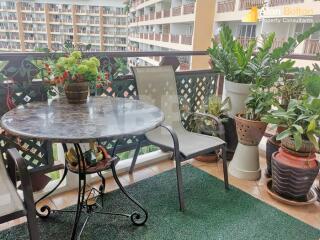 Large 2 Bedrooms Condo in Royal Hill Jomtien