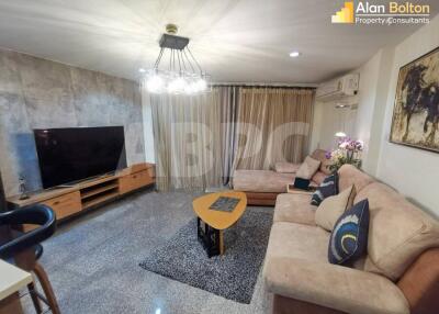 Large 2 Bedrooms Condo in Royal Hill Jomtien