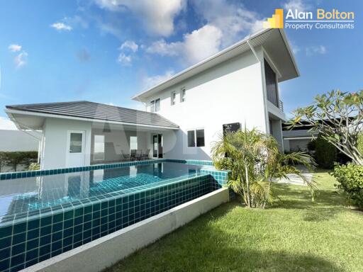 Owner Financing offered - 4 Bedroom 3 Bathroom Pool Villa in East Pattaya - HS5363