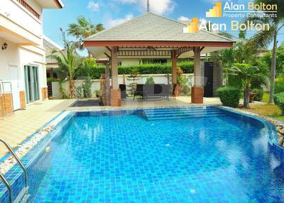 4 Bed 4 Bath Pool Villa in Baan Dusit Pattaya Lake