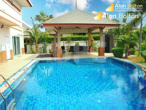 4 Bed 4 Bath Pool Villa in Baan Dusit Pattaya Lake