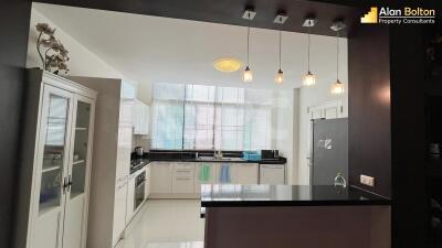 Newly Renovated 4 Bedroom 4 Bathroom Pool Villa in East Pattaya HS5186