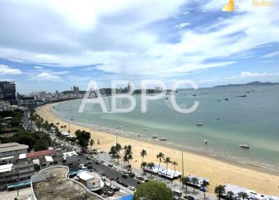 Large 1 Bedroom in Northshore with Sea View