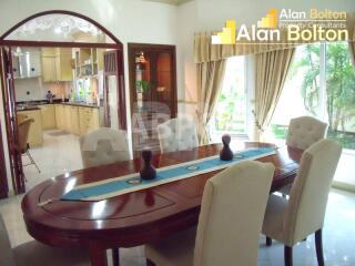 4 Bed 6 Bath in East Pattaya HS4156