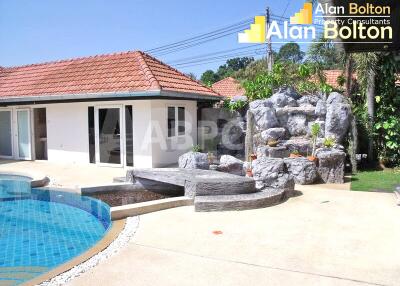 4 Bed 6 Bath Pool Villa in East Pattaya HS4156