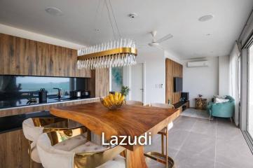 Spacious Luxury Villa at Thongson Beach