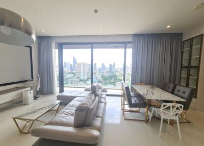 For RENT : Vittorio / 2 Bedroom / 3 Bathrooms / 137 sqm / 150000 THB [10853308]