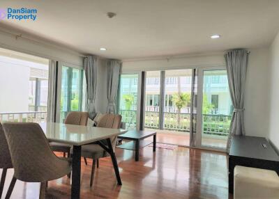 Beachfront condo in Hua Hin at Baan Plai Haad Kao