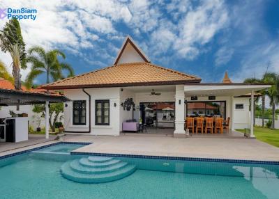 Balinese 5-Bedroom Villa in Hua Hin at Banyan Residence