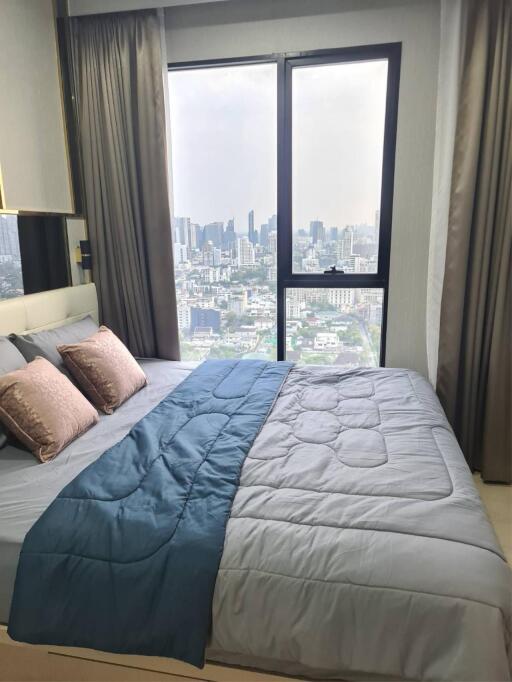 Condominium for sale, The Niche Pride Thonglor-Phetchaburi  high rise condo on Petchburi Road!!️