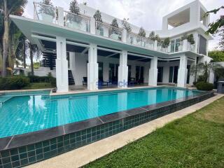 4 Bedrooms House in Palm Oasis Jomtien H008920