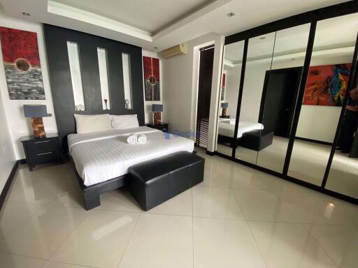 4 Bedrooms House in Palm Oasis Jomtien H008920