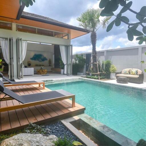 New Tropical Luxury Pool Villa Project in Naiyang,Phuket