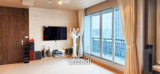 1 Bed 1 Bath 60 SQ.M Life @ Ratchada - Suthisan