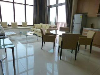 2 bedrooms 2 bathrooms +study DUPLEX 134sqm top floor EMPORIO PLACE