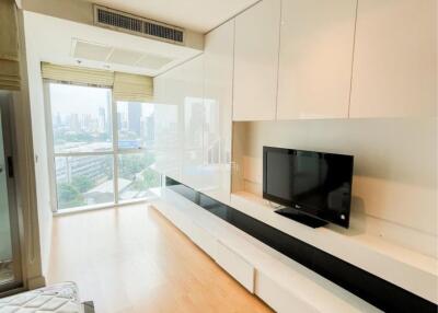 For Rent Spacious 82 sqm 1 Bed 2 Bath Condo Nusasiri Grand next to BTS Ekamai