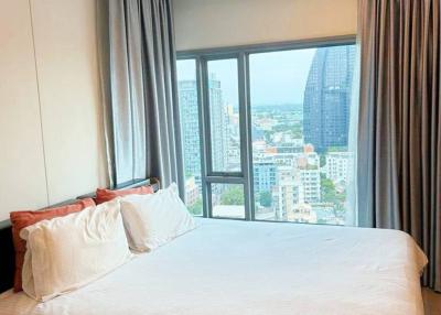 1 Bed 1 Bath 55 SQ.M The Crest Sukhumvit 34