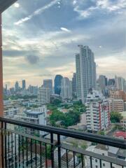 Pet Friendly  For Rent 85sqm 2 Bed 2 Bath Condo Aguston Sukhumvit 22