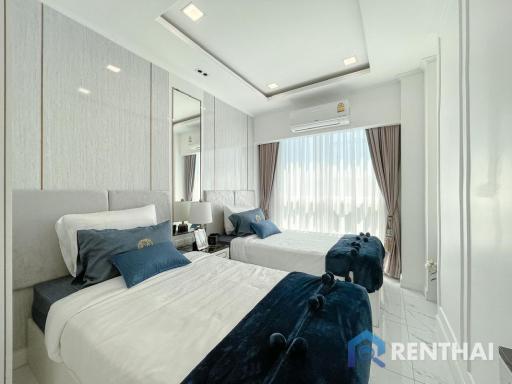 Luxury Condo just a 10 minutes Walk away to the Beach in Jomtien for Sale!