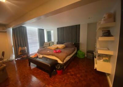 For RENT : Townhouse Phromphong / 4 Bedroom / 4 Bathrooms / 200 sqm / 100000 THB [R11792]