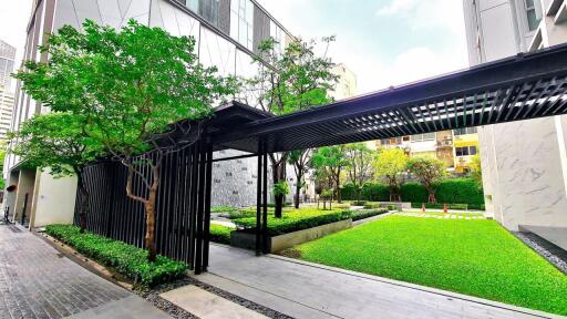 2 Bedrooms 2 Bathrooms Size 59sqm. Hyde Sukhumvit 11 for Rent 45,000 THB