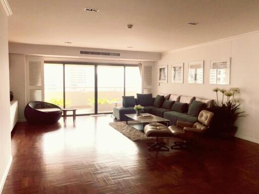 3 Bedrooms 3 Bathrooms Size 265sqm. Tower Park for Rent 120,000 THB