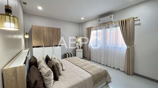 4 Bedrooms 5 Bathrooms House for Sale in Na Jomtien