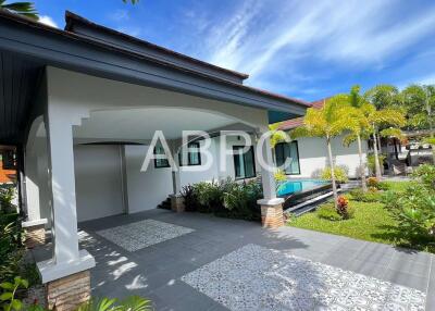 4 Bedrooms 5 Bathrooms House for Sale in Na Jomtien