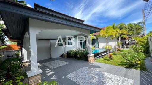 4 Bedrooms 5 Bathrooms House for Sale in Na Jomtien