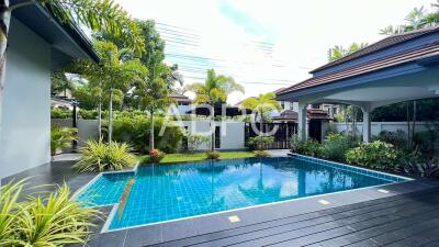 4 Bedrooms 5 Bathrooms House for Sale in Na Jomtien