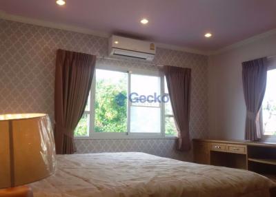 4 Bedrooms House in Central Park 3 Central Pattaya H010844
