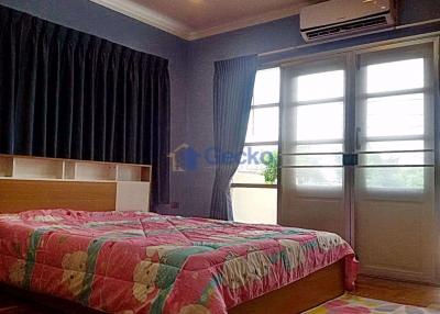 4 Bedrooms House in Central Park 3 Central Pattaya H010844