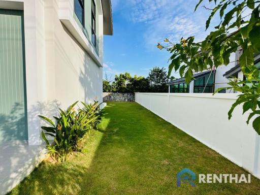 Brand new 2 storey  modern nordic style house for sale in Pattaya