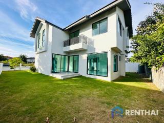 Brand new 2 storey  modern nordic style house for sale in Pattaya