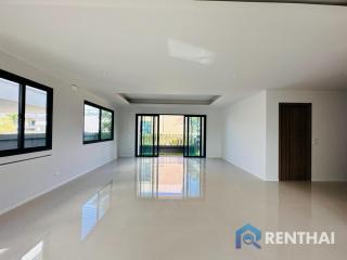Ready to move in! Modern Nordic style house nearby Pattaya motorway.