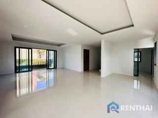 Ready to move in! Modern Nordic style house nearby Pattaya motorway.